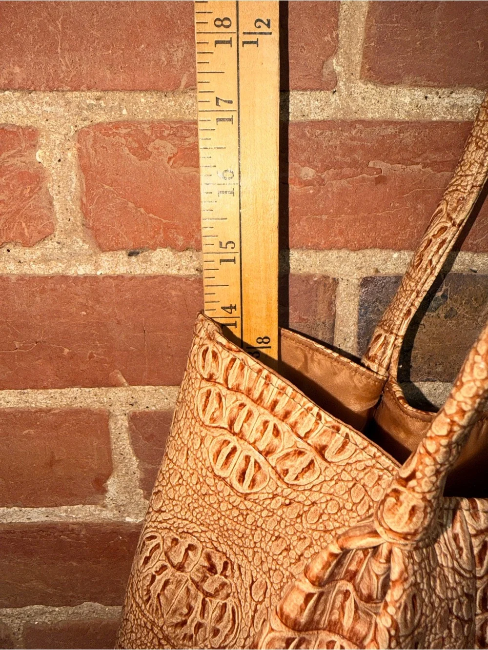 Tan Croc-Embossed Leather Tote Bag Shoulder Purse Carry On